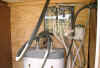 76royalhotwaterwiring.jpg (58542 bytes)